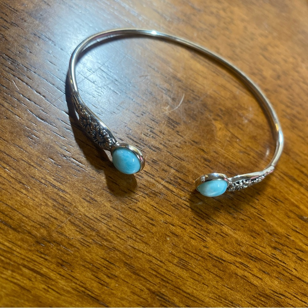 Sterling Silver Chalcedony Hand Crafted Gemstone Bangle Bracelet Wedding Gift